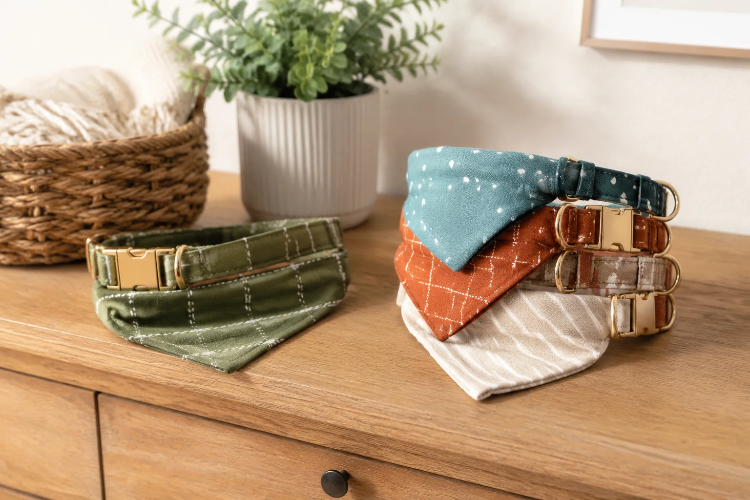 Stonmoor Adjustable Pet Bandana Collar - Image 3